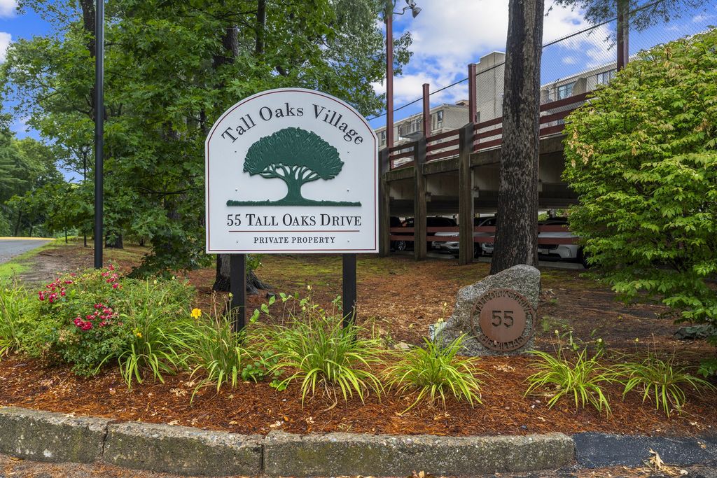 55 Tall Oaks Drive 705, Weymouth, MA 02190