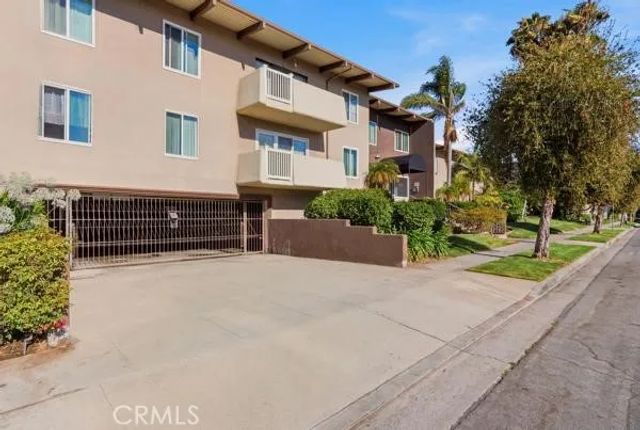 23930 Los Codona 206, Torrance, CA 90505