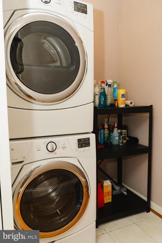 636 KENYON ST NW, Washington, DC 20010