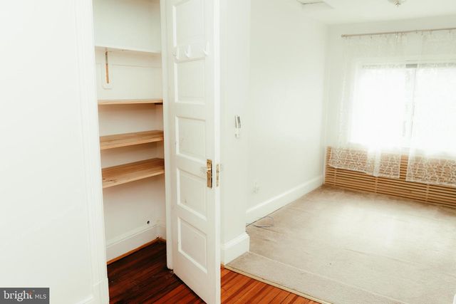 636 KENYON ST NW, Washington, DC 20010