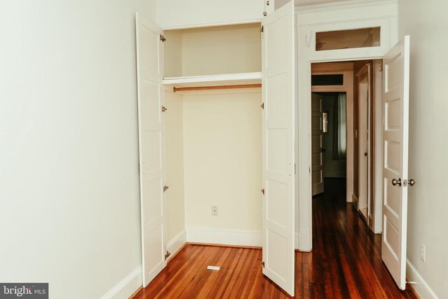 636 KENYON ST NW, Washington, DC 20010