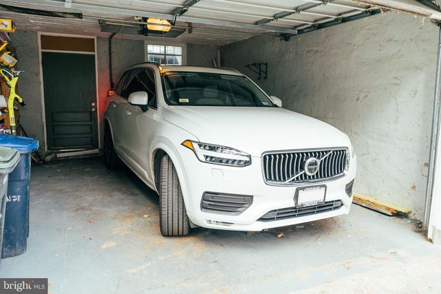 636 KENYON ST NW, Washington, DC 20010