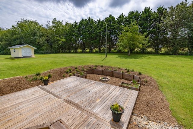 209 Pebble Creek Drive, Seneca, SC 29678