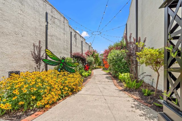 955 Woodside Dr., Conway, SC 29526