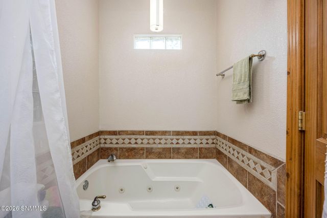 3516 Saddle Rock Road, Las Cruces, NM 88011