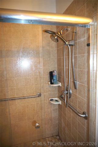 205 Washington Street, Henryetta, OK 74437