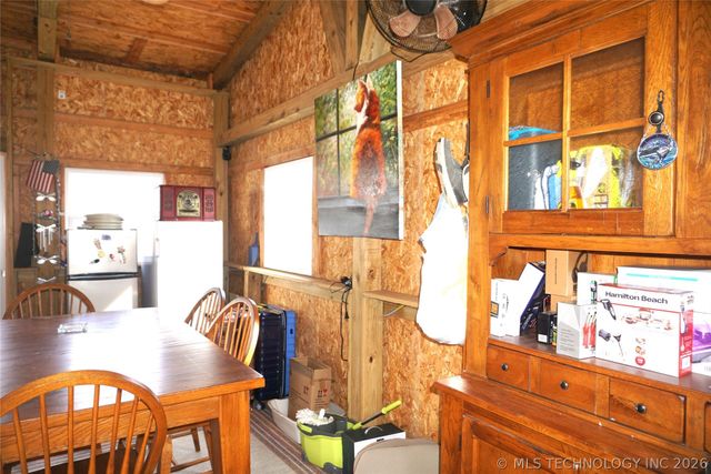 205 Washington Street, Henryetta, OK 74437