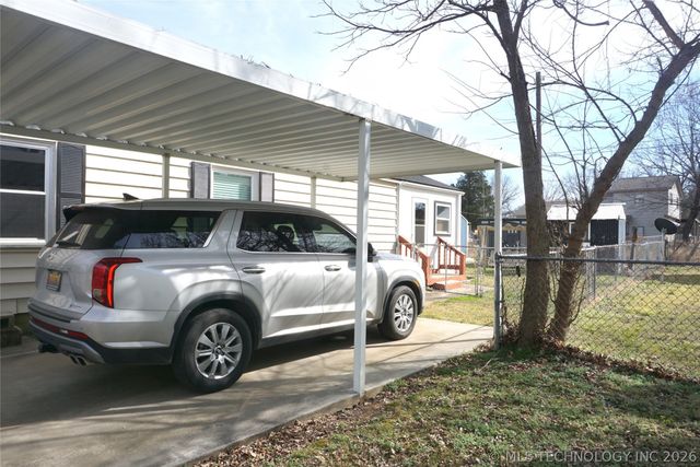 205 Washington Street, Henryetta, OK 74437