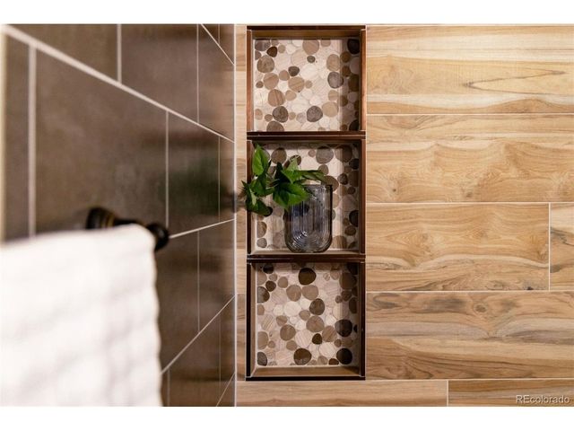 3692 S Mobile Way, Aurora, CO 80013