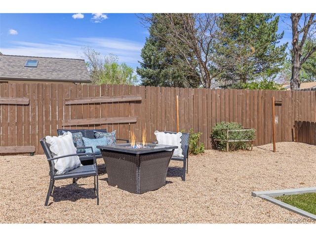 3692 S Mobile Way, Aurora, CO 80013