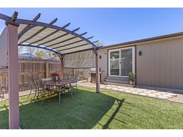 3692 S Mobile Way, Aurora, CO 80013