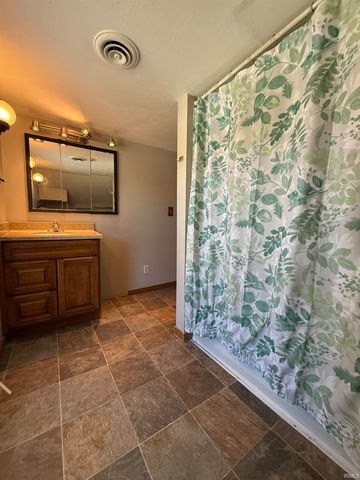 22602 Stenger Street, Woodburn, IN 46797