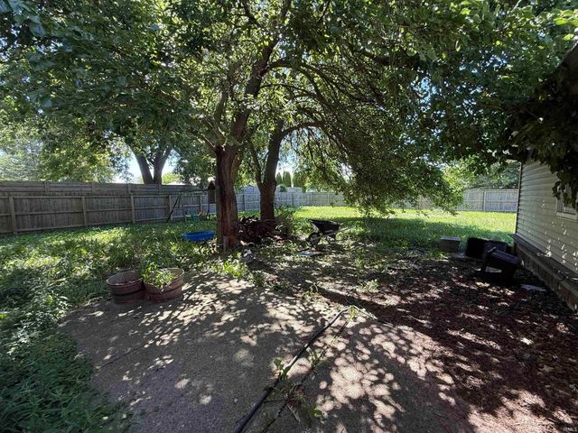 22602 Stenger Street, Woodburn, IN 46797