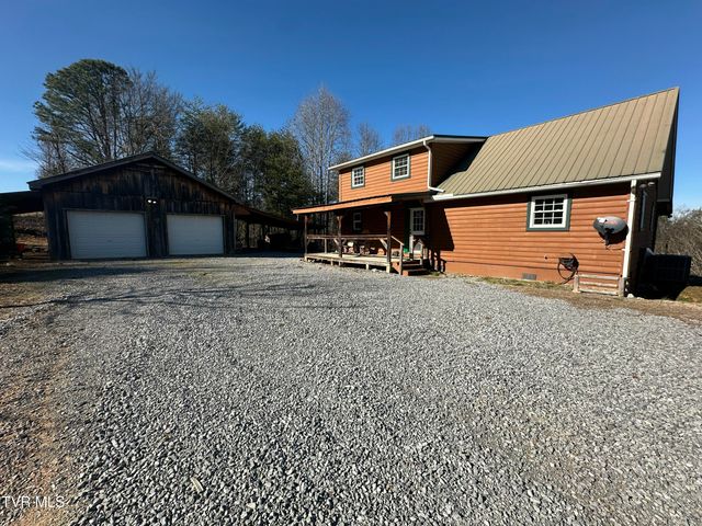 3693 Sane Road, Parrottsville, TN 37843
