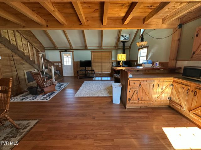 3693 Sane Road, Parrottsville, TN 37843