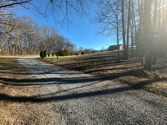 3693 Sane Road, Parrottsville, TN 37843