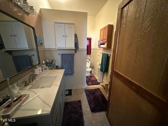 3693 Sane Road, Parrottsville, TN 37843