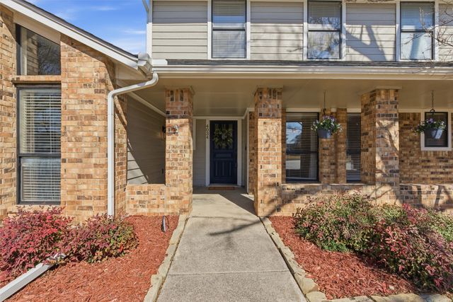 4034 Windy Crest Circle, Carrollton, TX 75007