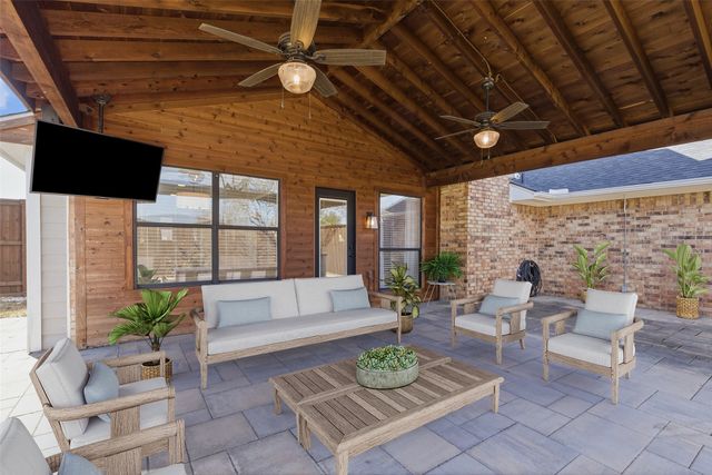 4034 Windy Crest Circle, Carrollton, TX 75007