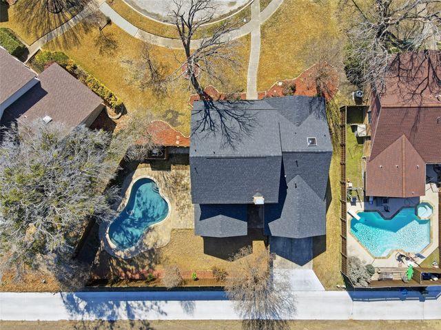 4034 Windy Crest Circle, Carrollton, TX 75007