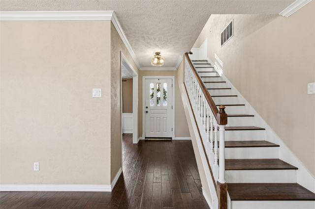 4034 Windy Crest Circle, Carrollton, TX 75007