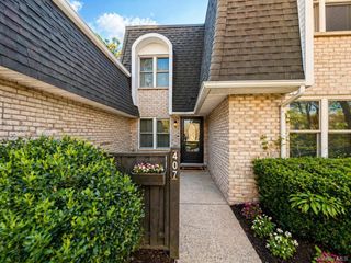 407 Birchwood Road, Medford, NY 11763