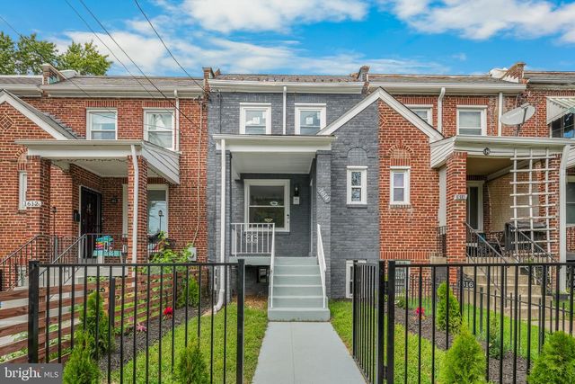 1614 Q ST SE, Washington, DC 20020