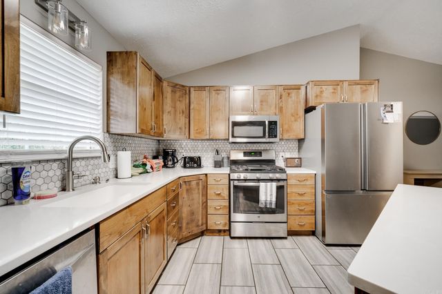 89 Sunny Gap Rd, Conway, AR 72032