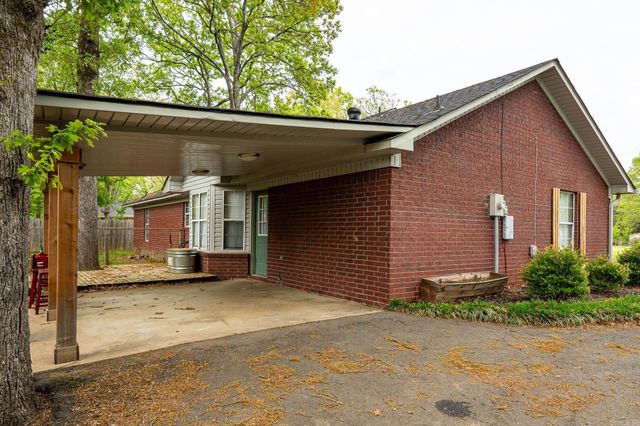 89 Sunny Gap Rd, Conway, AR 72032