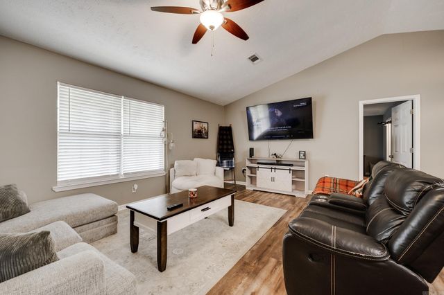 89 Sunny Gap Rd, Conway, AR 72032