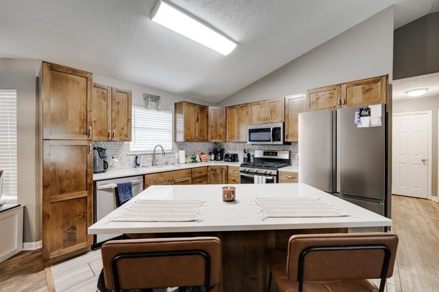 89 Sunny Gap Rd, Conway, AR 72032