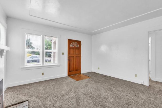 612 Central Avenue, Salinas, CA 93901