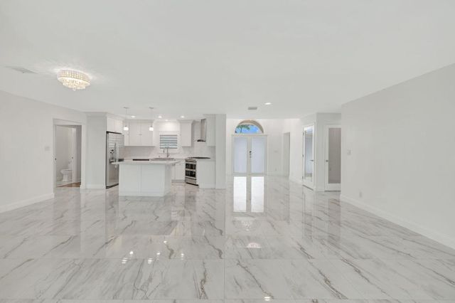 2612 NE 5th Street, Pompano Beach, FL 33062