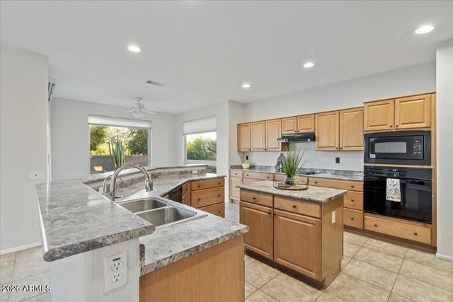 20017 N CIELO Court, Surprise, AZ 85374