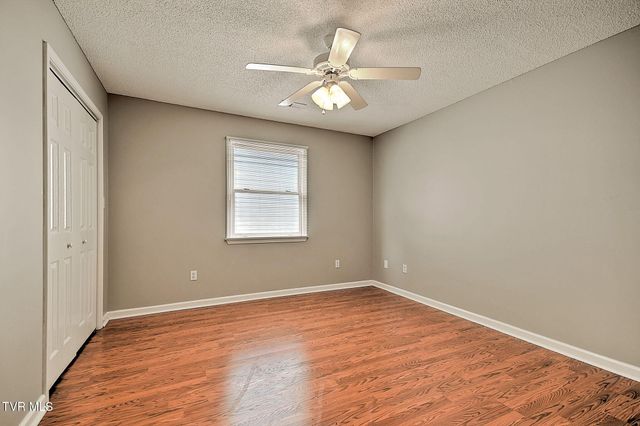510 Willowbrook Trace, Kingsport, TN 37660