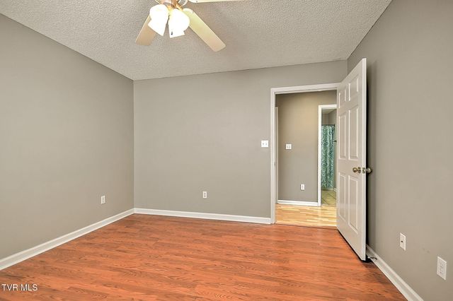 510 Willowbrook Trace, Kingsport, TN 37660