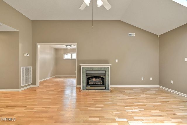 510 Willowbrook Trace, Kingsport, TN 37660
