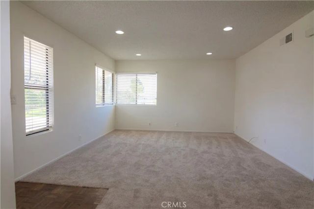 125 Tarocco, Irvine, CA 92618