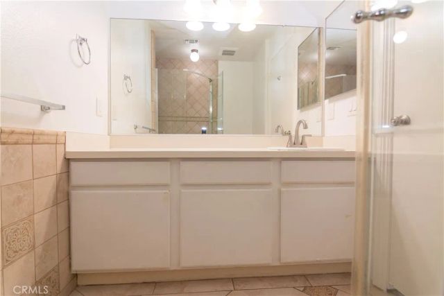 125 Tarocco, Irvine, CA 92618