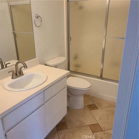 125 Tarocco, Irvine, CA 92618