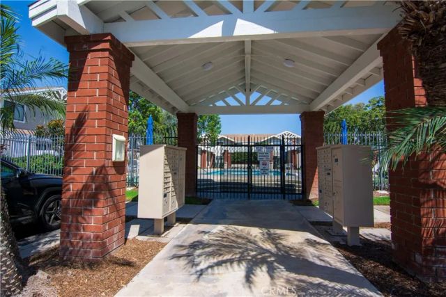 125 Tarocco, Irvine, CA 92618
