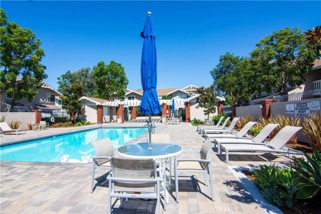 125 Tarocco, Irvine, CA 92618