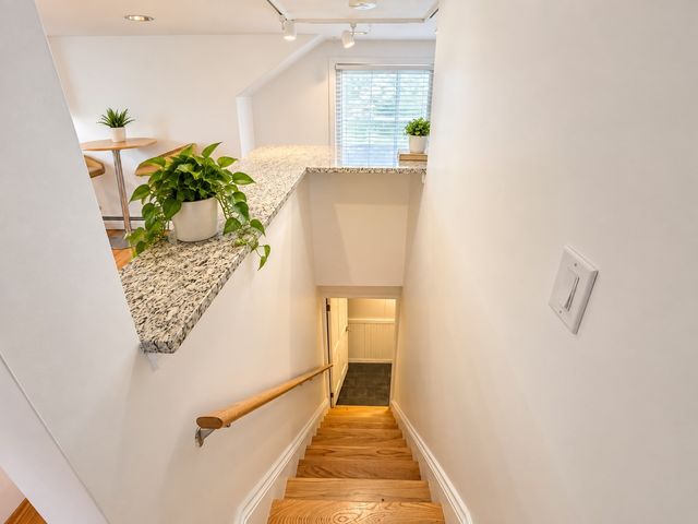 4 Upcrest Road 4, Boston, MA 02135