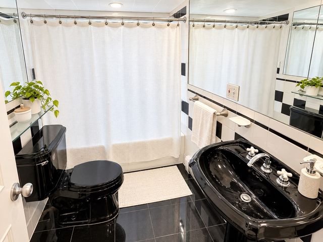 4 Upcrest Road 4, Boston, MA 02135