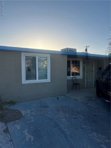 321 North Yale Street, Las Vegas, NV 89107