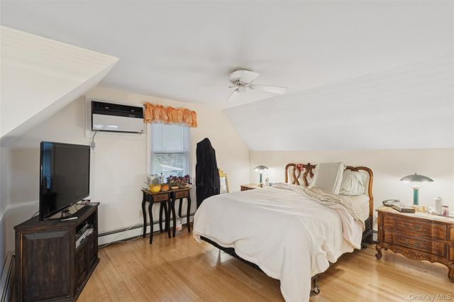 215 Hallock Landing Road, Rocky Point, NY 11778