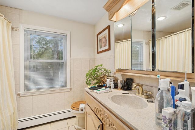 215 Hallock Landing Road, Rocky Point, NY 11778