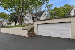 215 Hallock Landing Road, Rocky Point, NY 11778