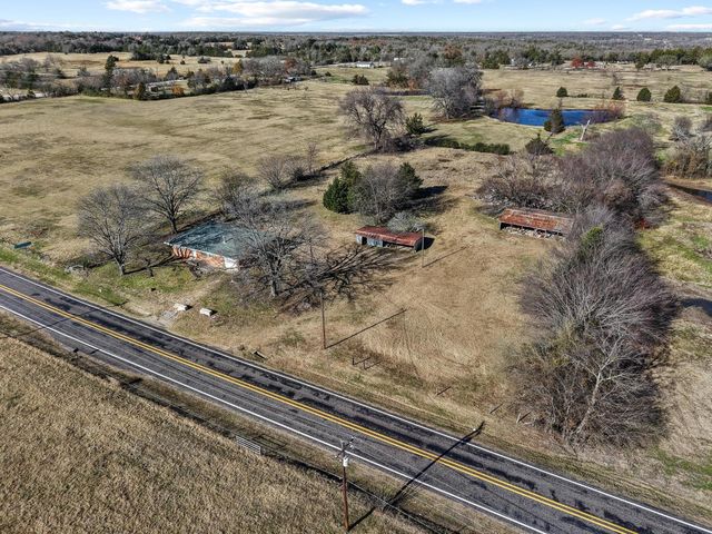 3467 E Fm 120, Denison, TX 75021