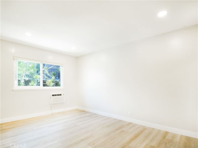 2027 Vista Del Mar 6, Los Angeles, CA 90068